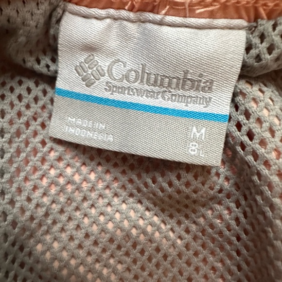 Columbia - Picture 3 of 3